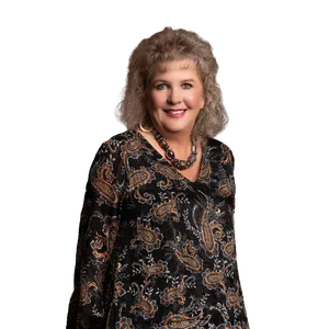 Razelle S., real estate agent partner